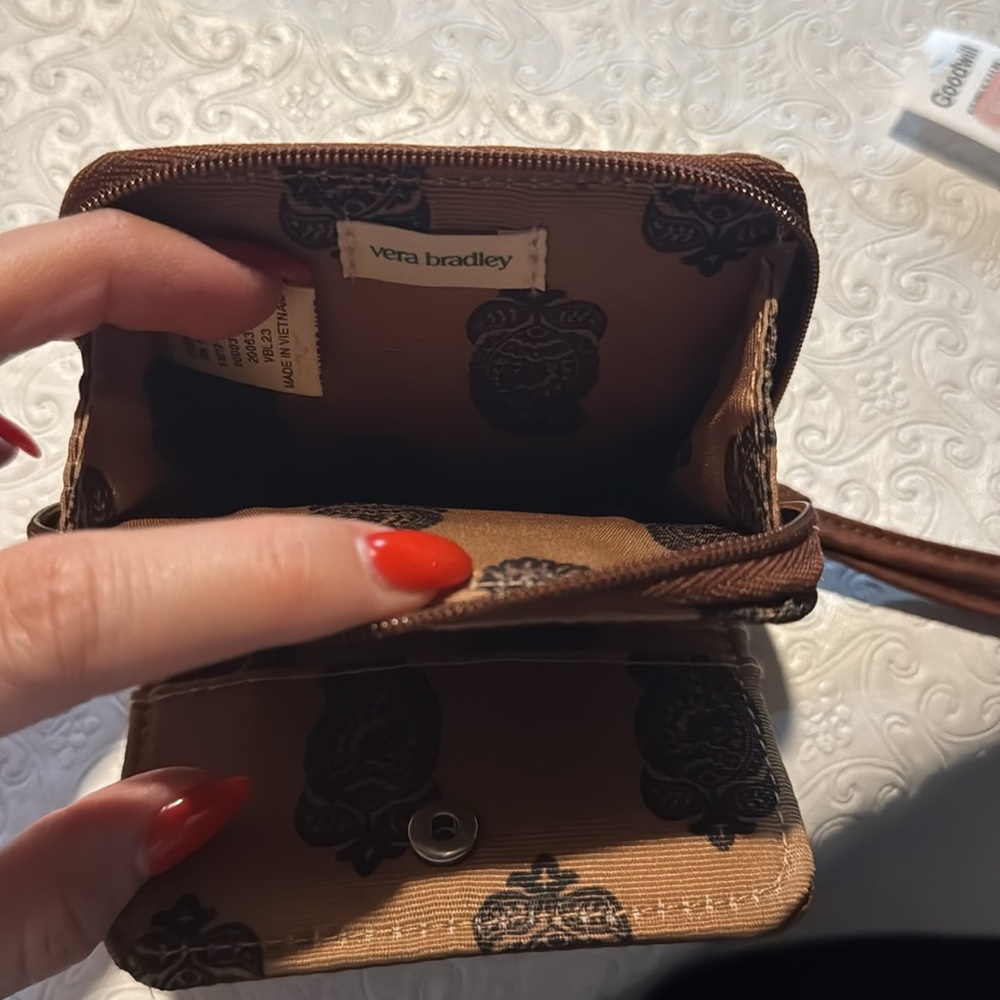 Vera Bradley Brown Nylon small zip-around wallet - Picture 4 of 6